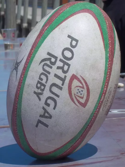 Você não pode jogar rugby sem uma bola de rugby